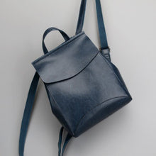 Load image into Gallery viewer, Ladies backpack bag
