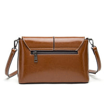 Load image into Gallery viewer, women&#39;s leather bag

