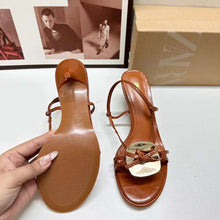 Load image into Gallery viewer, Women&#39;s Metal Decoration Round Toe Shoes
