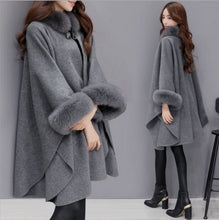 Load image into Gallery viewer, Women&#39;s Mid-length Woolen Coat
