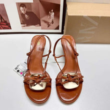 Load image into Gallery viewer, Women&#39;s Metal Decoration Round Toe Shoes
