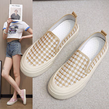 Load image into Gallery viewer, Women&#39;s slip-on canvas shoes
