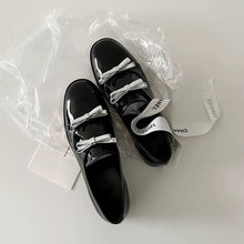 Load image into Gallery viewer, Vintage Genuine Leather Double Bow Small Leather Shoes
