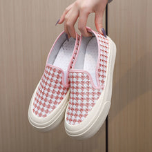 Load image into Gallery viewer, Women&#39;s slip-on canvas shoes
