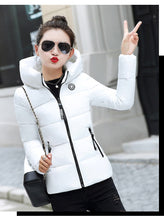 Load image into Gallery viewer, Ladies Cotton-padded Coat Short Small Coat Slimming Cotton-padded Coat
