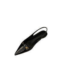 Load image into Gallery viewer, Ladies Flat Black Back Trip with Toe Sandals

