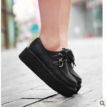 Load image into Gallery viewer, Ladies thick soled muffin shoes

