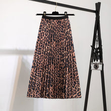 Load image into Gallery viewer, New Skirt Women&#39;s Printed Pleated Skirt
